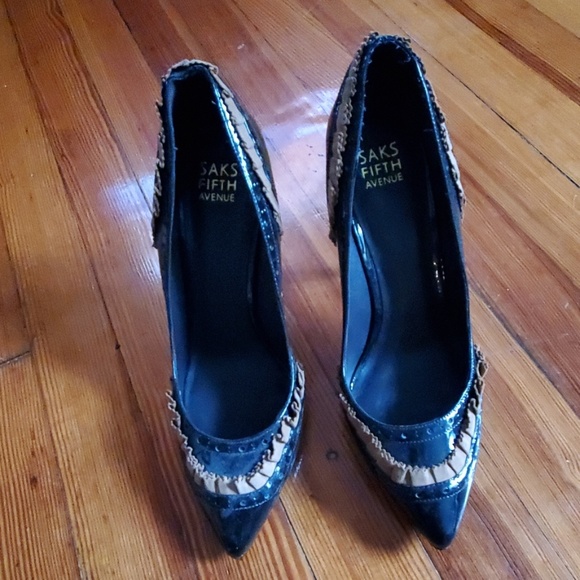 Saks fifth Avenue shoes - Picture 1 of 5